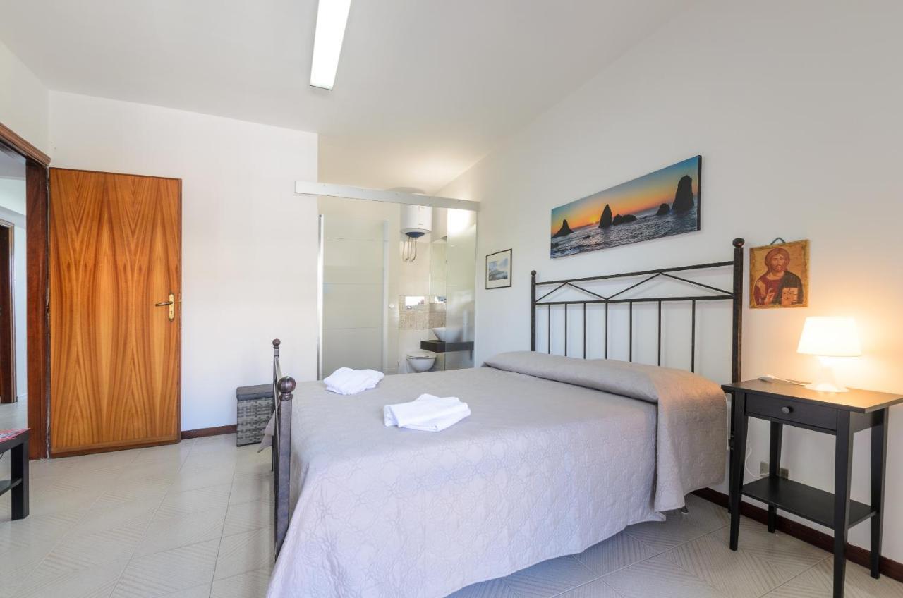Marina D'Agro Residence Santa Teresa Di Riva Exteriör bild