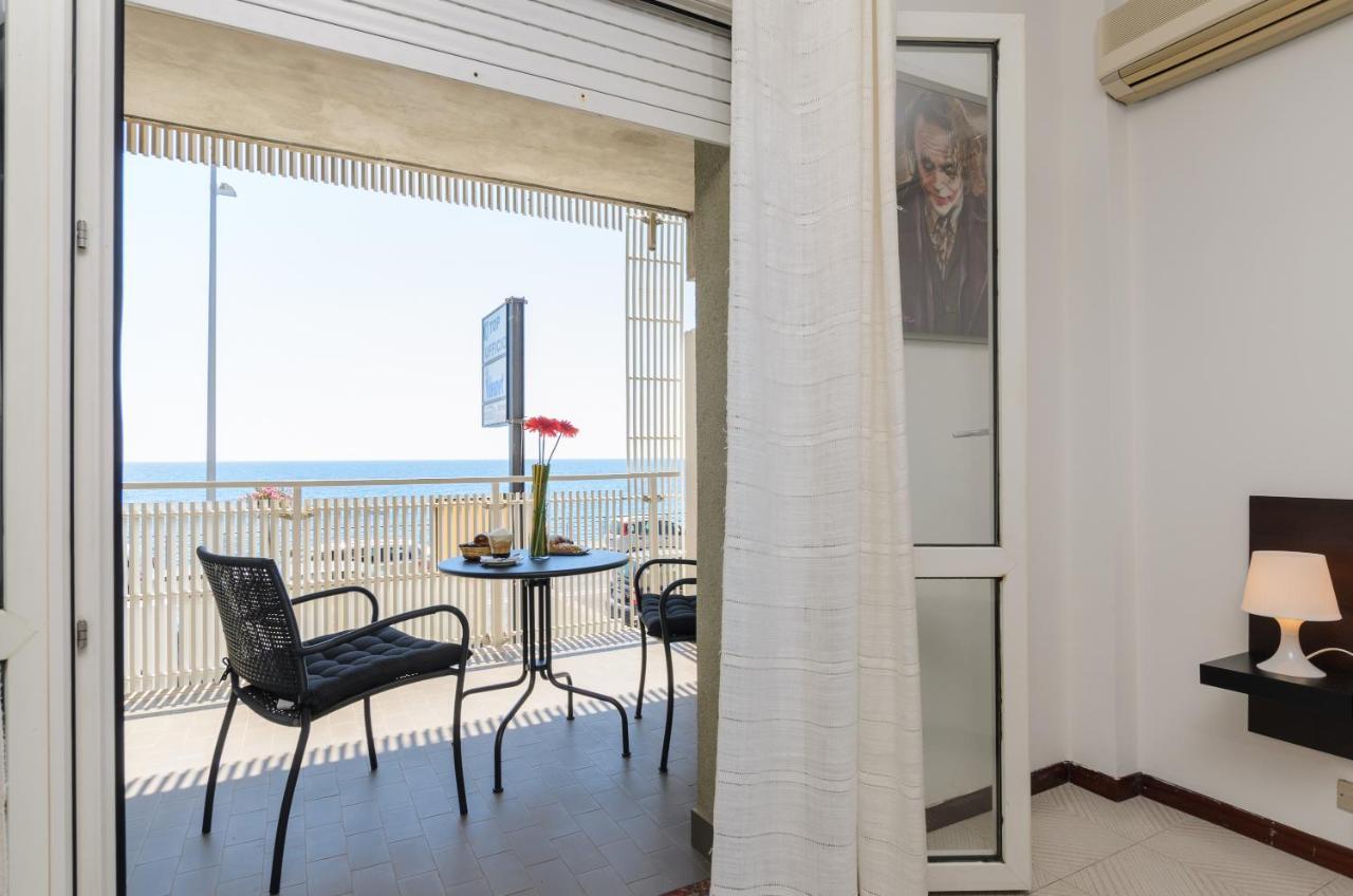 Marina D'Agro Residence Santa Teresa Di Riva Exteriör bild