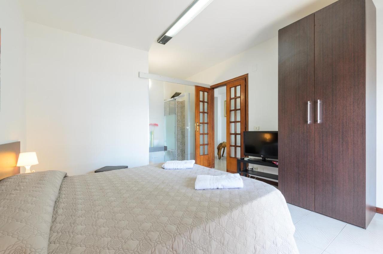 Marina D'Agro Residence Santa Teresa Di Riva Exteriör bild
